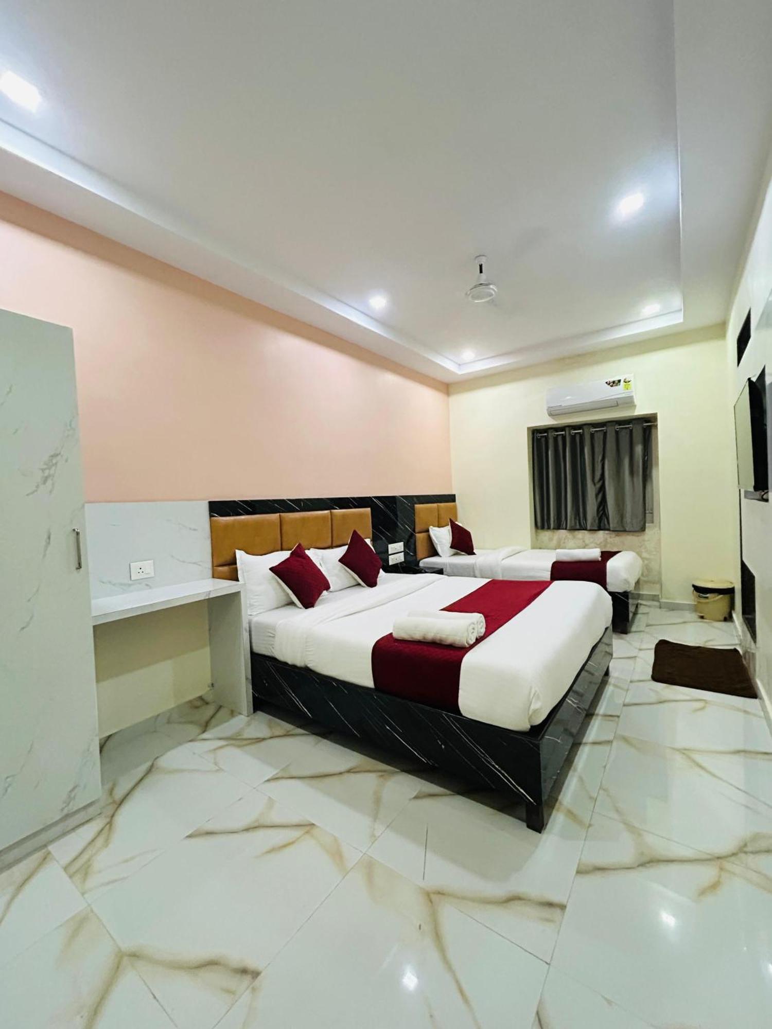 Hotel Rinza Residency Mumbai Dış mekan fotoğraf